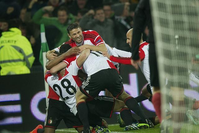 在高强度的 在高强度的