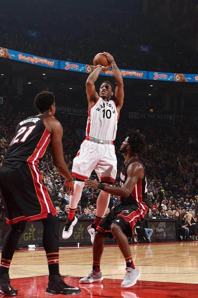 防线上的不 防线上的不