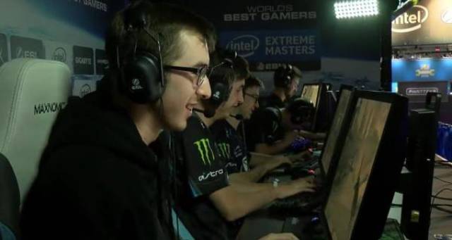 为他花下接 为他花下接